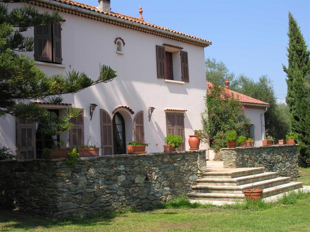 Domaine Le Clos Des Oliviers Sorbo-Ocagnano Bagian luar foto